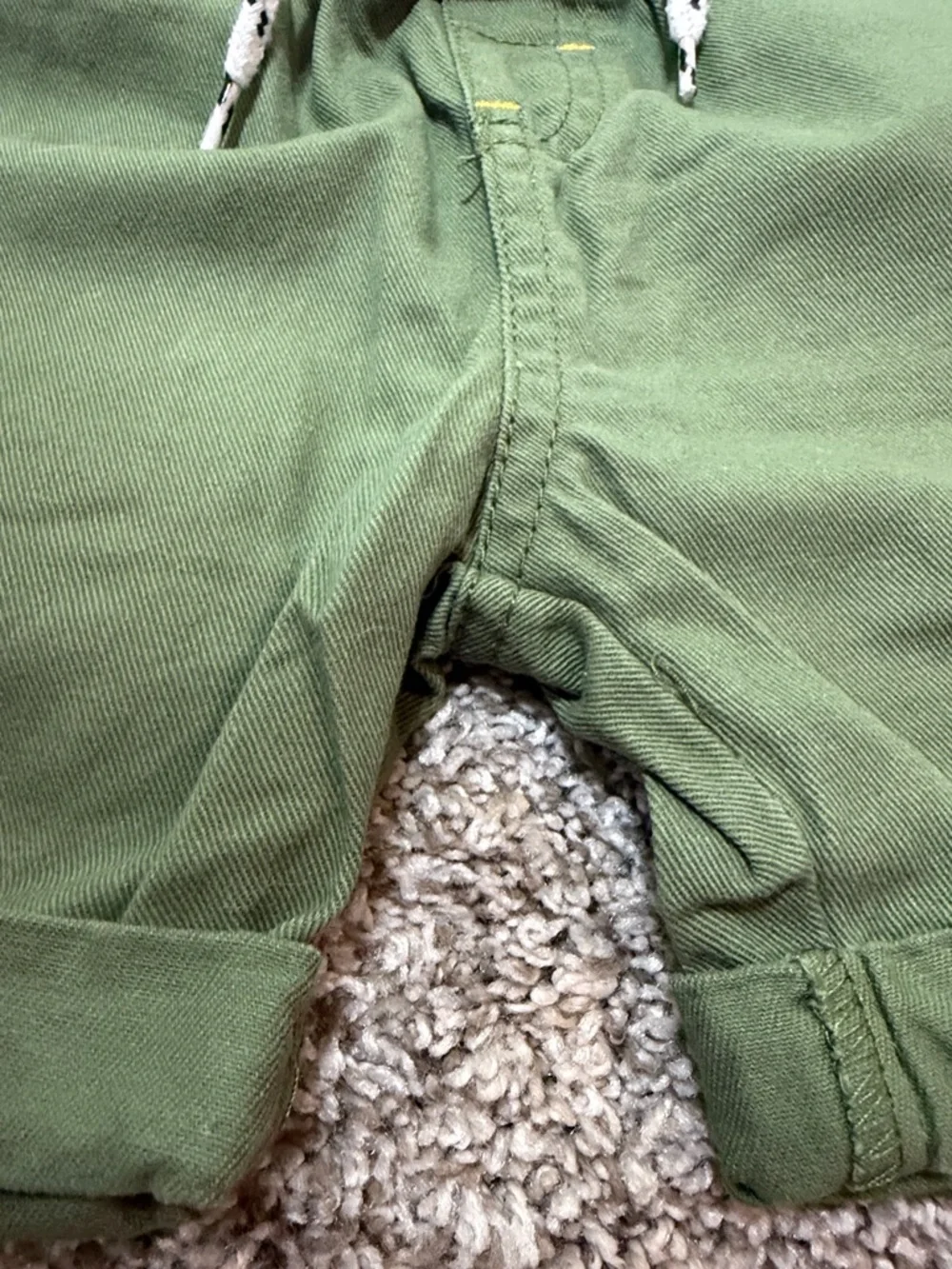 Carter's Baby Boy Dinosaur Bodysuit with Olive Green Shorts Set EUC Size 24 M